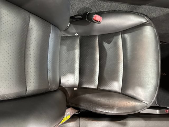 Used 2005 Chevrolet Corvette Convertible w/ Preferred Equipment Group RWD image 20