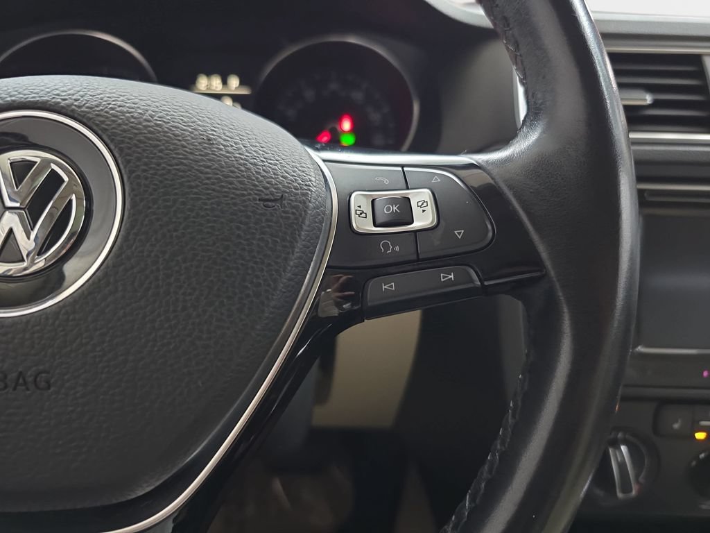 Used 2016 Volkswagen Jetta SE FWD image 20