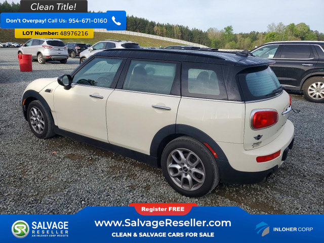 Used 2016 MINI Cooper Clubman image 3