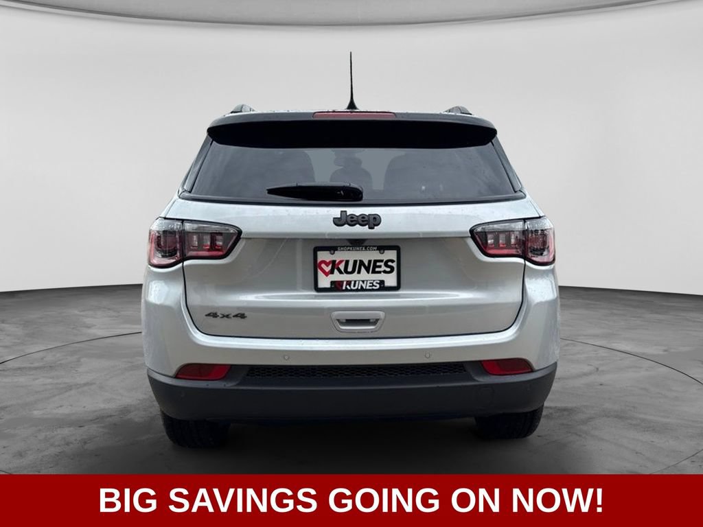 New 2026 Jeep Compass Limited w/ Sun, Sound & Navigation Group AWD/4WD image 8