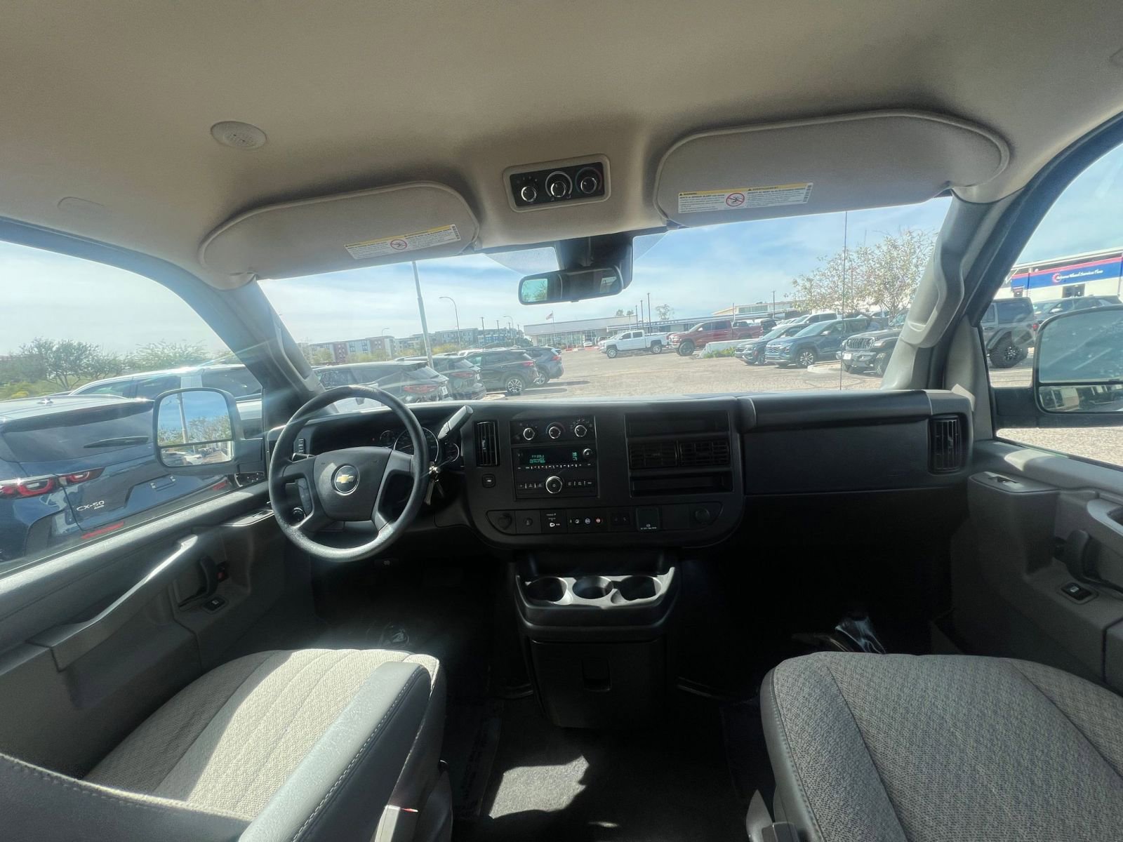 Used 2025 Chevrolet Express 3500 LT w/ LT Preferred Equipment Group image 34