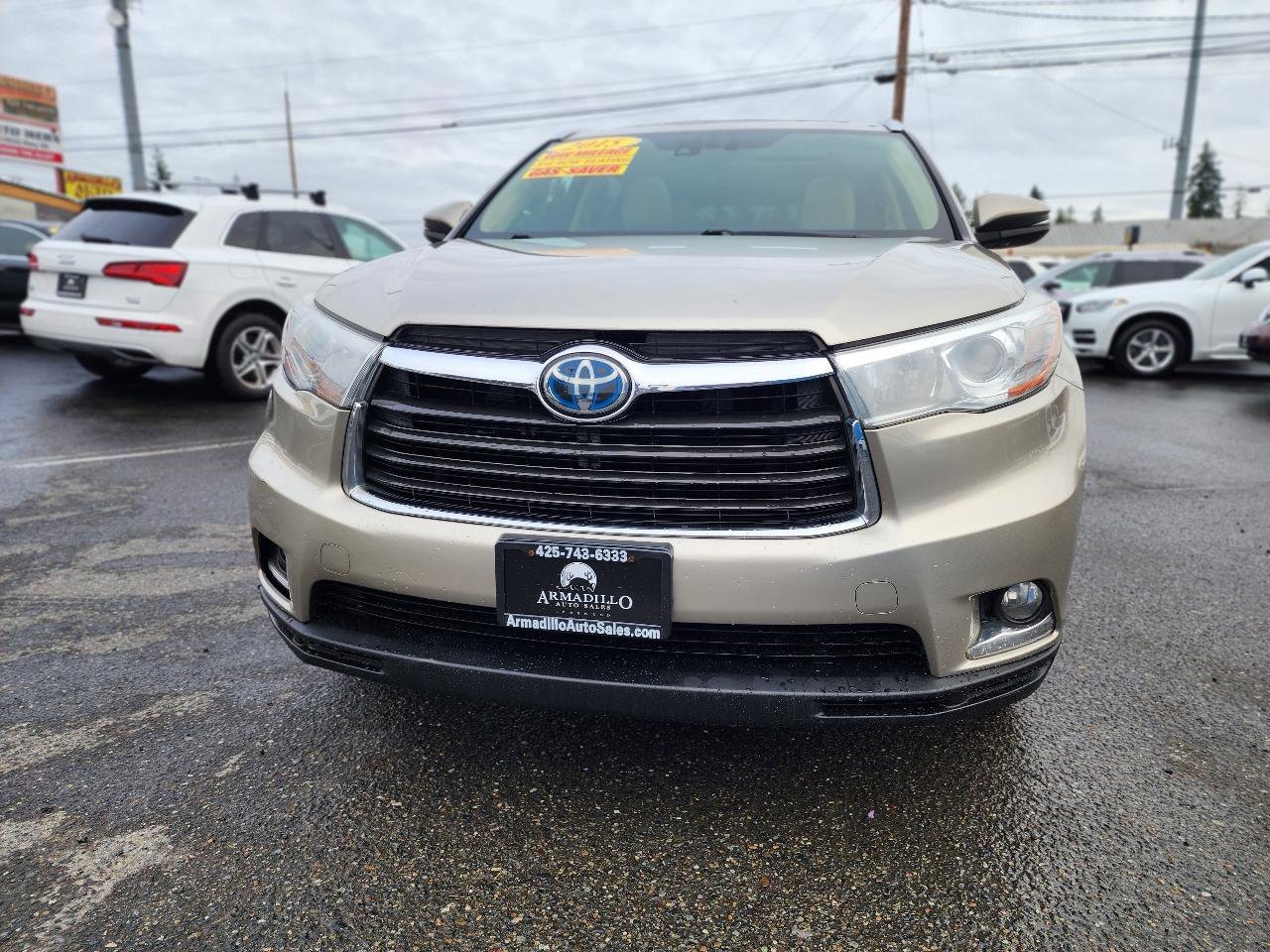 Used 2015 Toyota Highlander Limited Platinum image 2