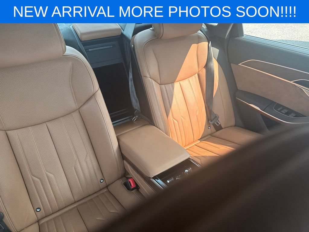 Used 2021 Audi A8 L 4.0T w/ Luxury Package AWD/4WD image 16