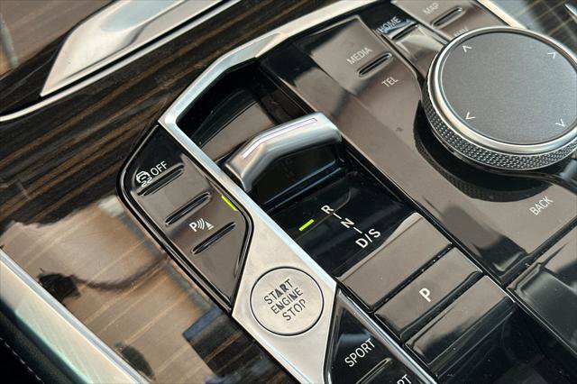 Used 2024 BMW X7 xDrive40i image 22