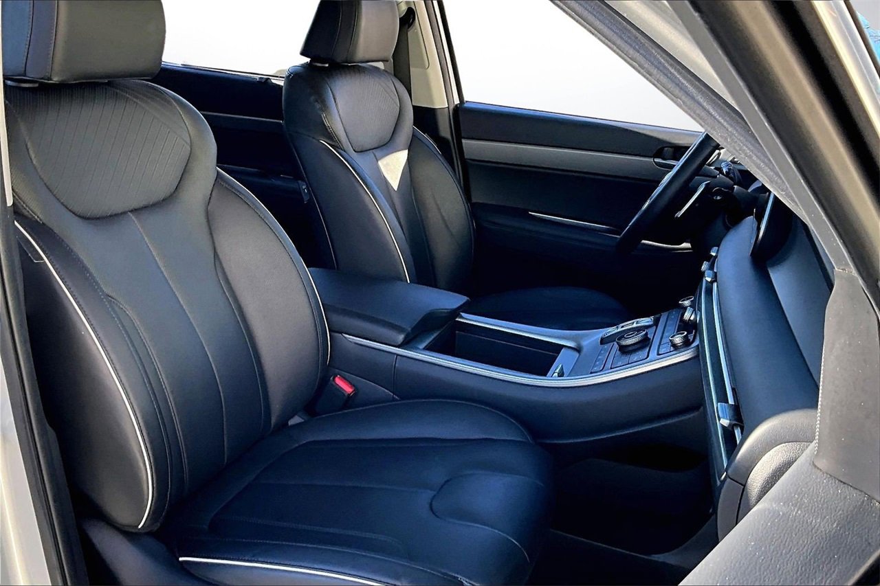 Used 2023 Hyundai Palisade SEL image 24