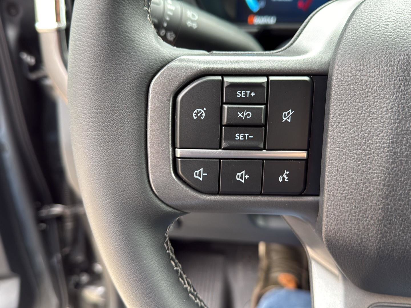 New 2026 Ford F350 Lariat AWD/4WD image 24