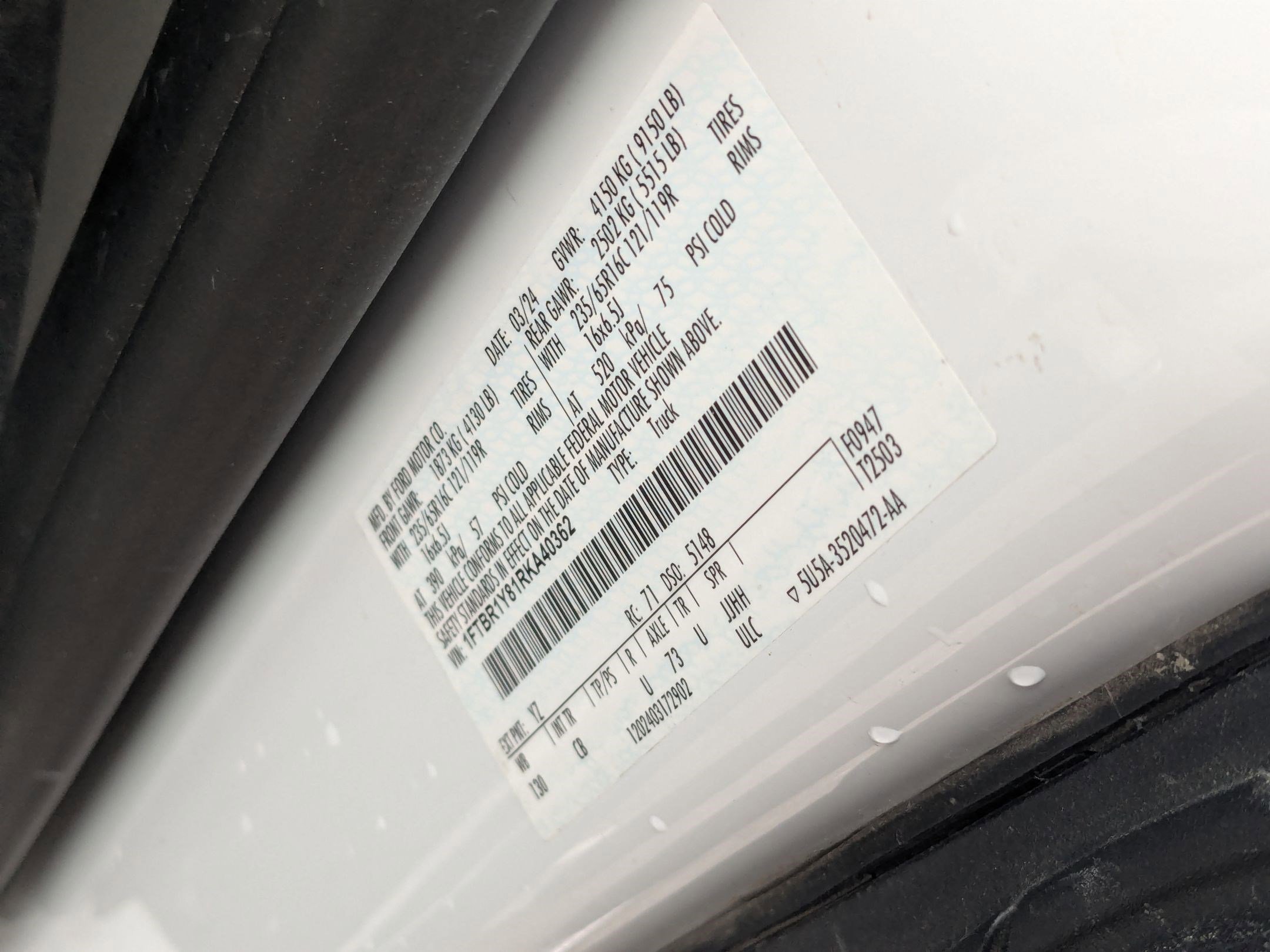 Used 2024 Ford Transit 250 Low Roof w/ Exterior Upgrade Package image 27