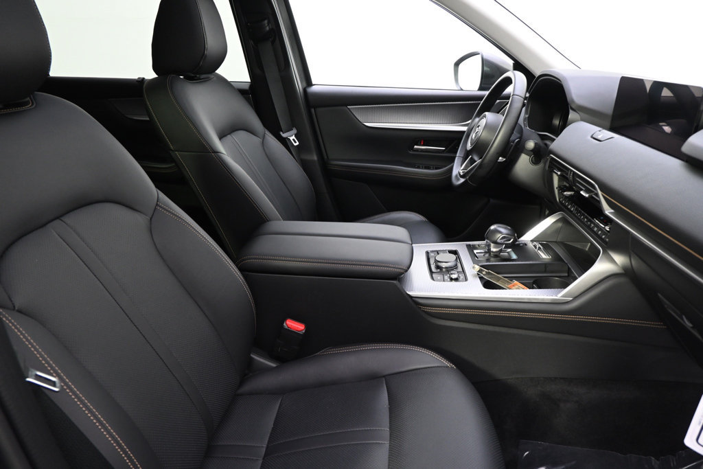 Certified 2026 MAZDA CX-90 Plug-In Hybrid w/ Preferred AWD/4WD image 16