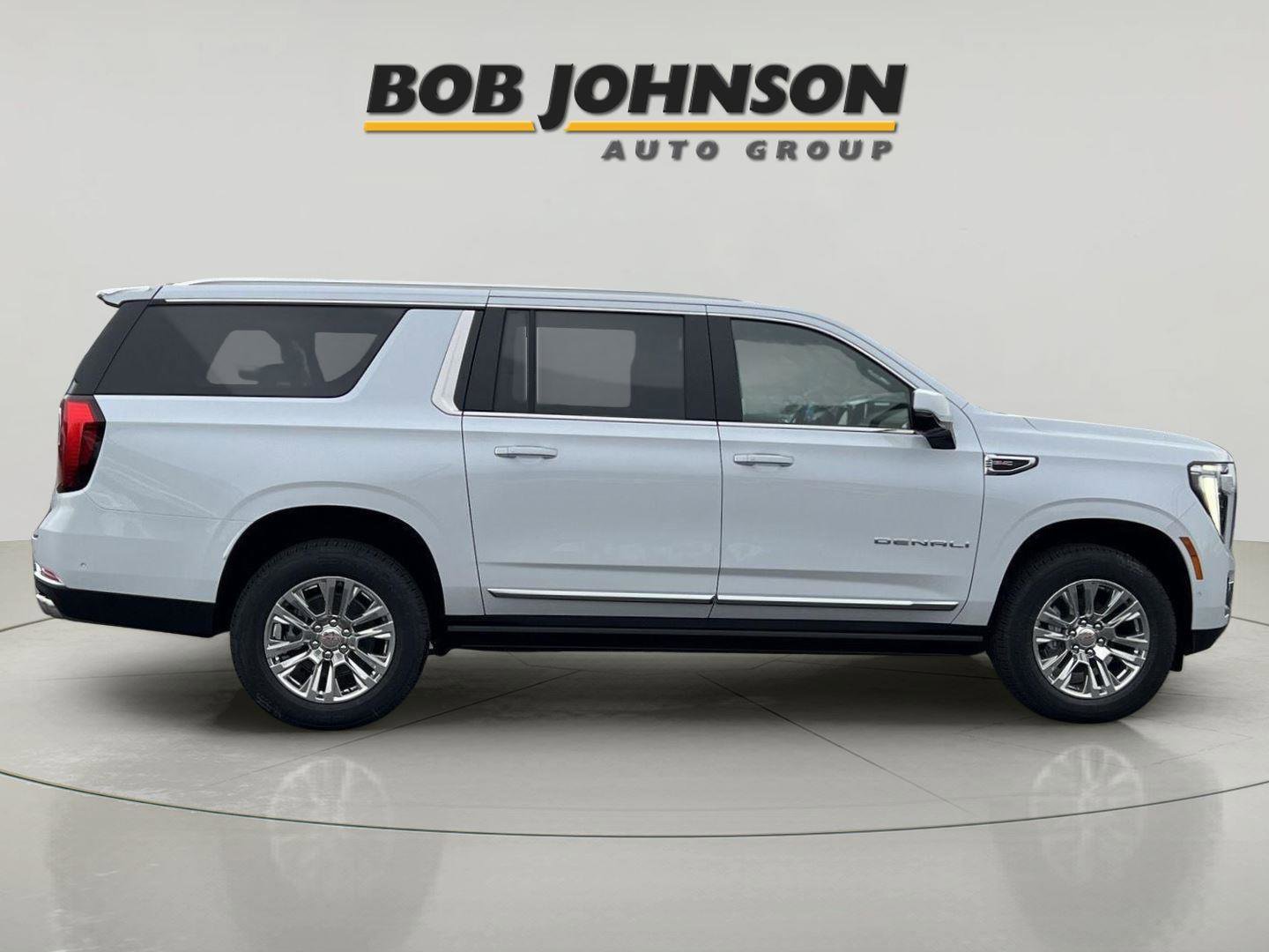 New 2026 GMC Yukon XL Denali w/ Sun & Power Step Package image 2