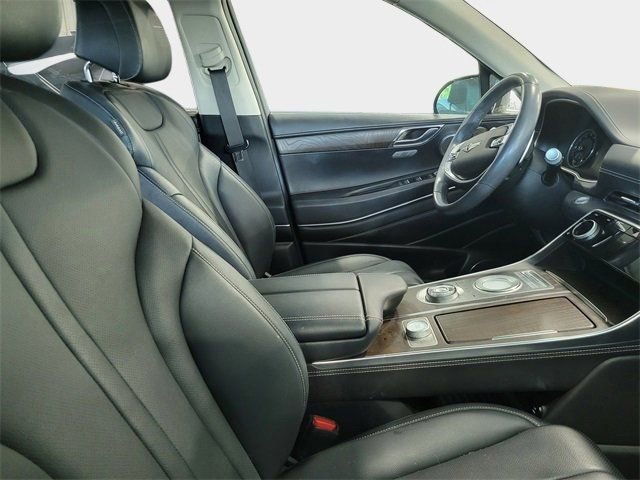 Used 2022 Genesis GV80 2.5T w/ Advanced Package 03 image 14