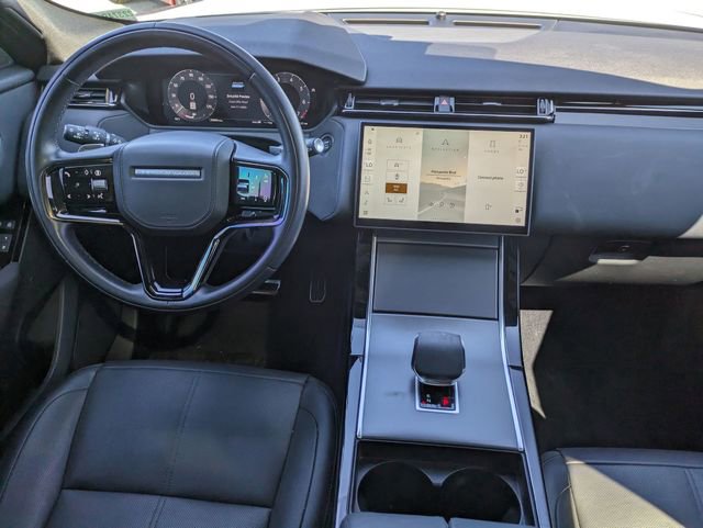 Used 2025 Land Rover Range Rover Velar Dynamic SE image 27