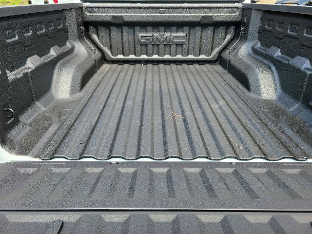 New 2026 GMC Canyon Elevation w/ Convenience Package RWD image 8