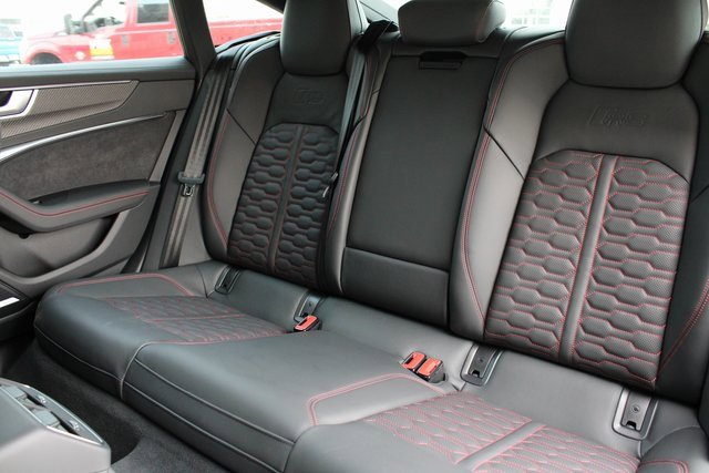 New 2026 Audi RS 7 Performance image 23