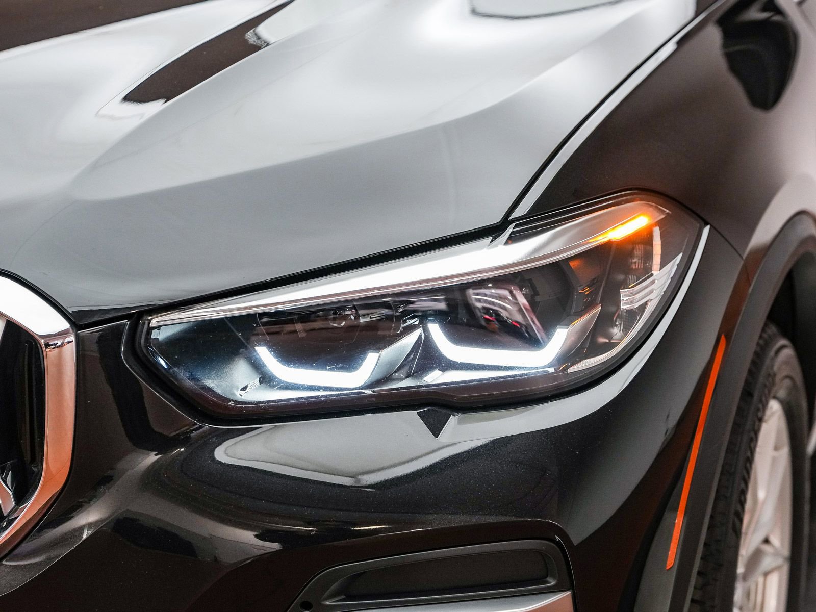 Certified 2023 BMW X5 xDrive45e w/ Climate Comfort Package image 8