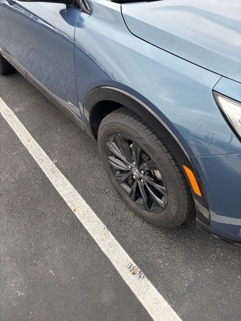 Used 2025 Buick Envista Sport Touring w/ Convenience I Package image 3