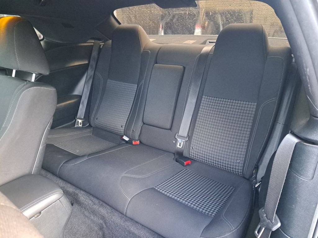 Used 2018 Dodge Challenger R/T w/ Driver Convenience Group image 11