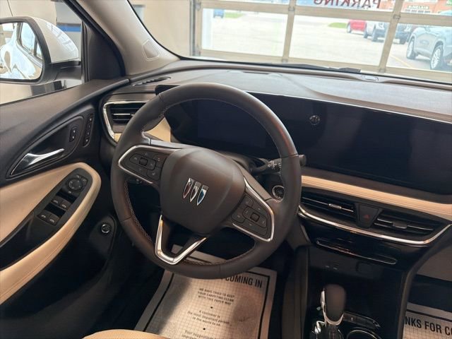 Used 2025 Buick Encore GX Avenir w/ Avenir Convenience Package AWD/4WD image 26