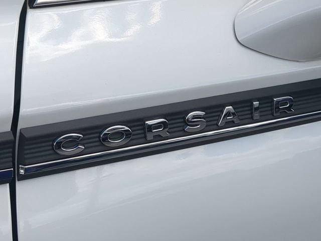 Used 2023 Lincoln Corsair Reserve FWD image 13