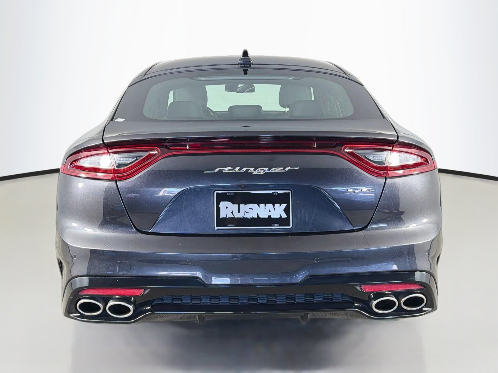 Used 2020 Kia Stinger GT-Line RWD image 6