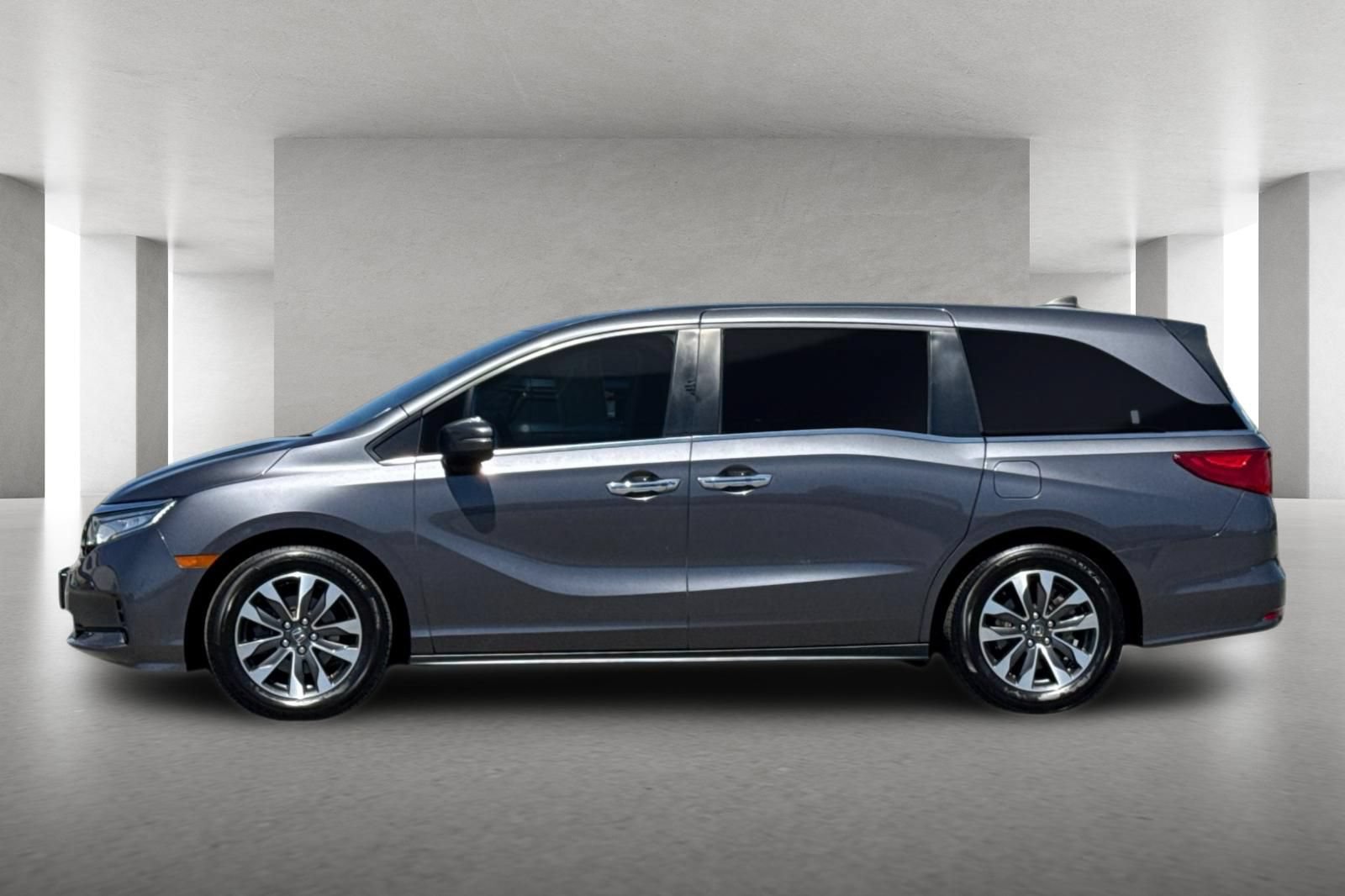 Used 2023 Honda Odyssey EX-L image 7