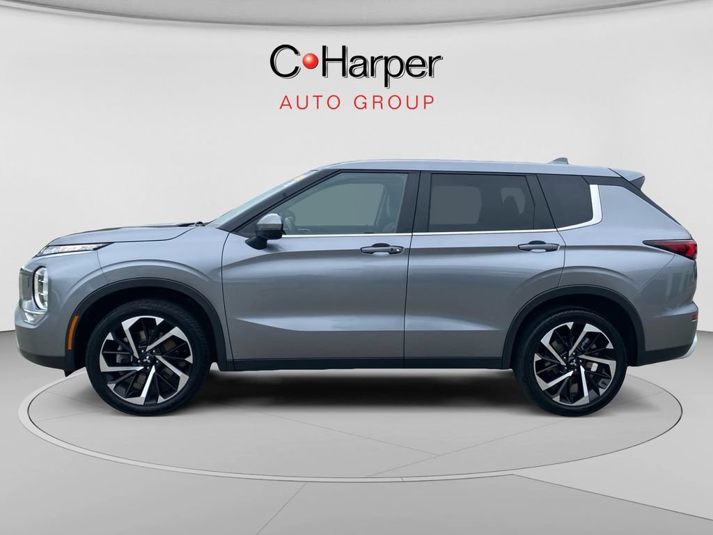 Used 2024 Mitsubishi Outlander SE AWD/4WD image 6