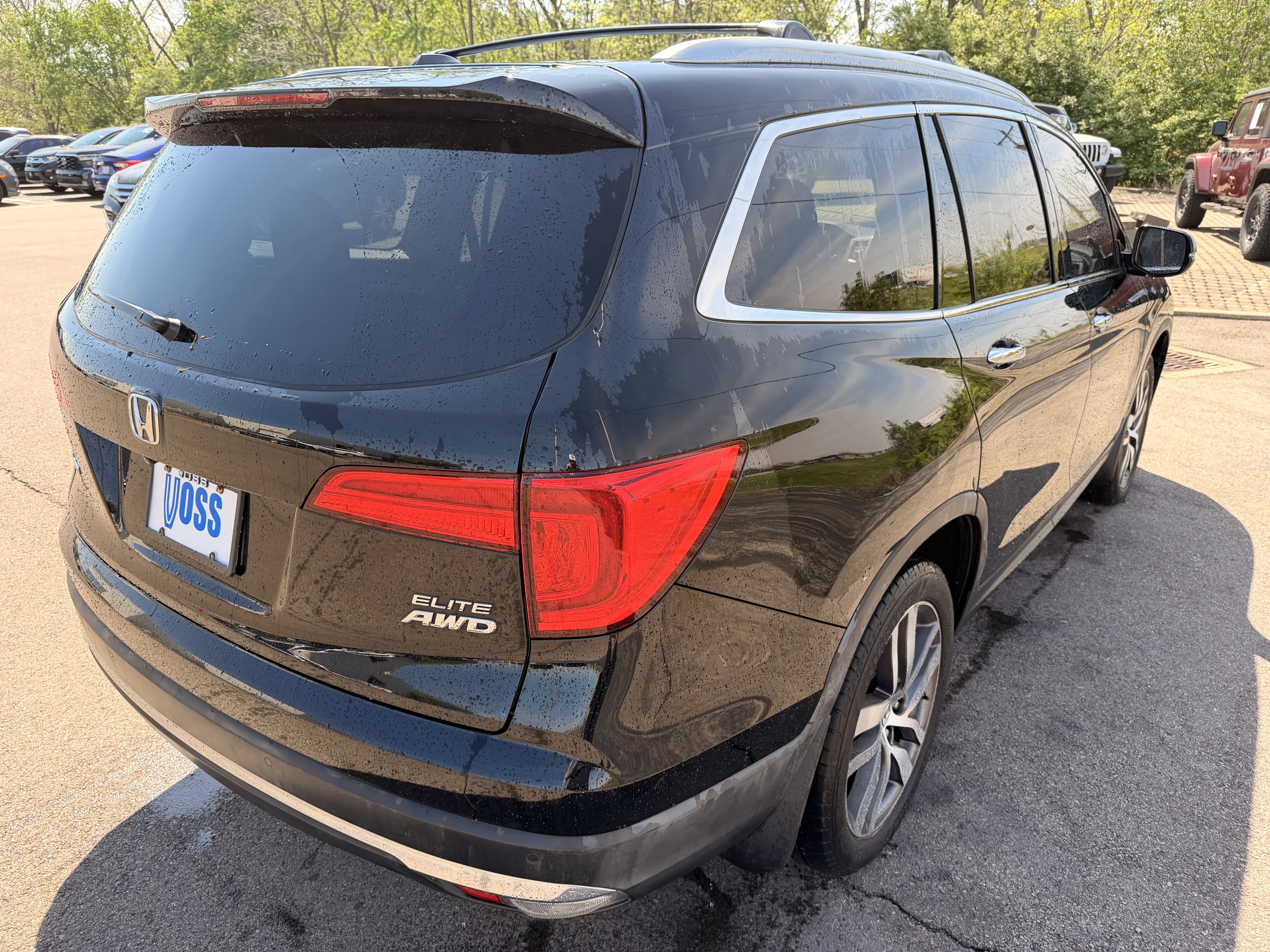 Used 2016 Honda Pilot Elite image 3