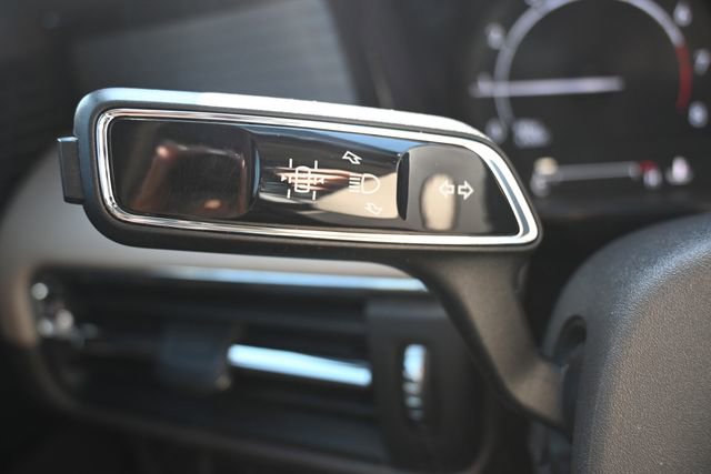 Used 2020 Lincoln Corsair AWD image 39