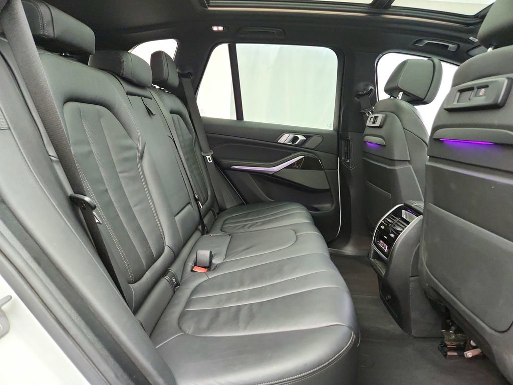 Used 2019 BMW X5 xDrive50i w/ M Sport Package AWD/4WD image 34