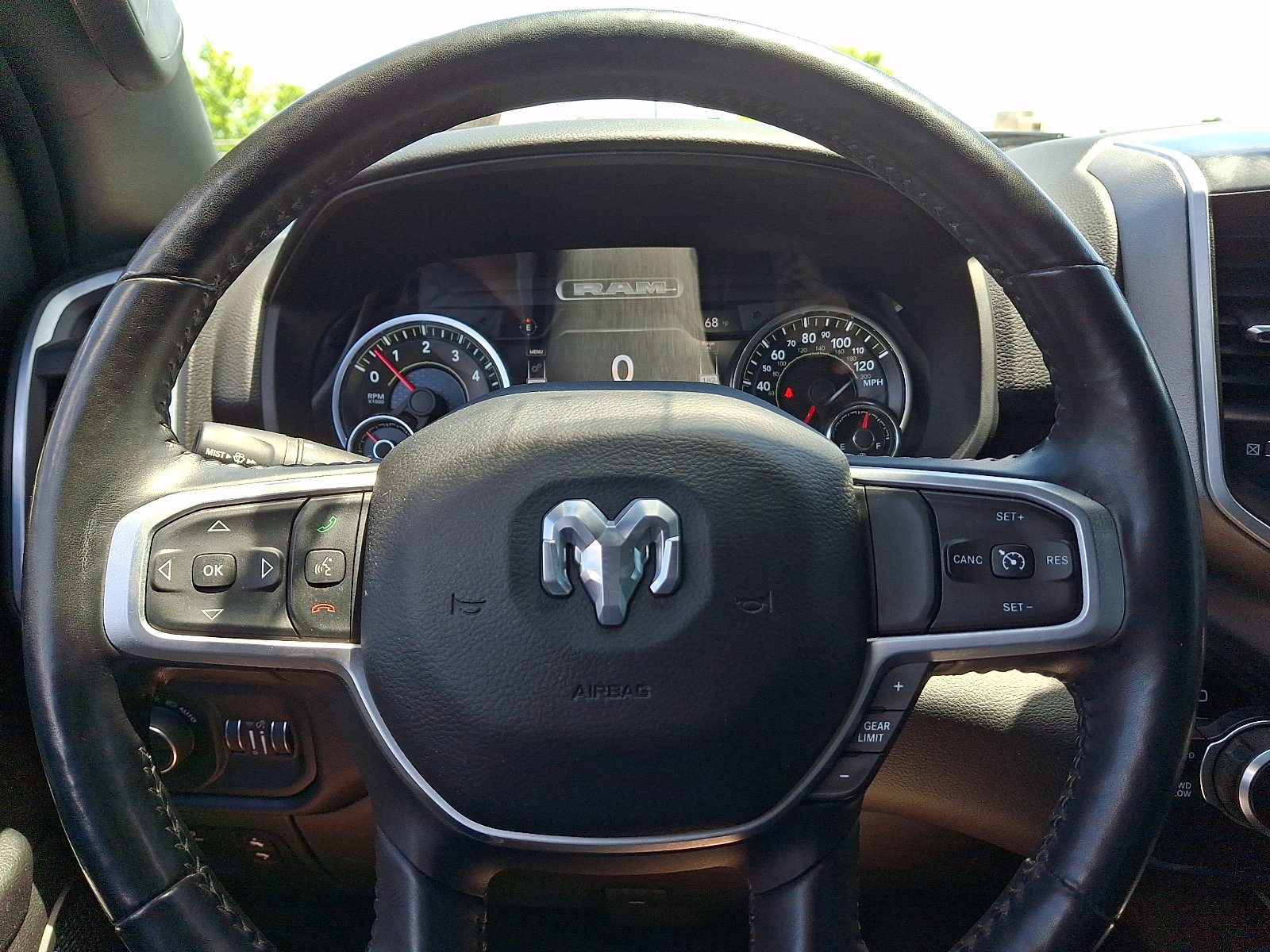 Used 2019 RAM 1500 Big Horn AWD/4WD image 18