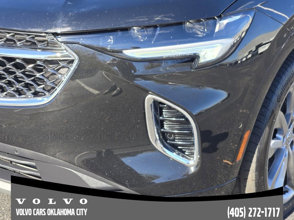 Used 2022 Buick Envision Avenir w/ Technology Package II image 8