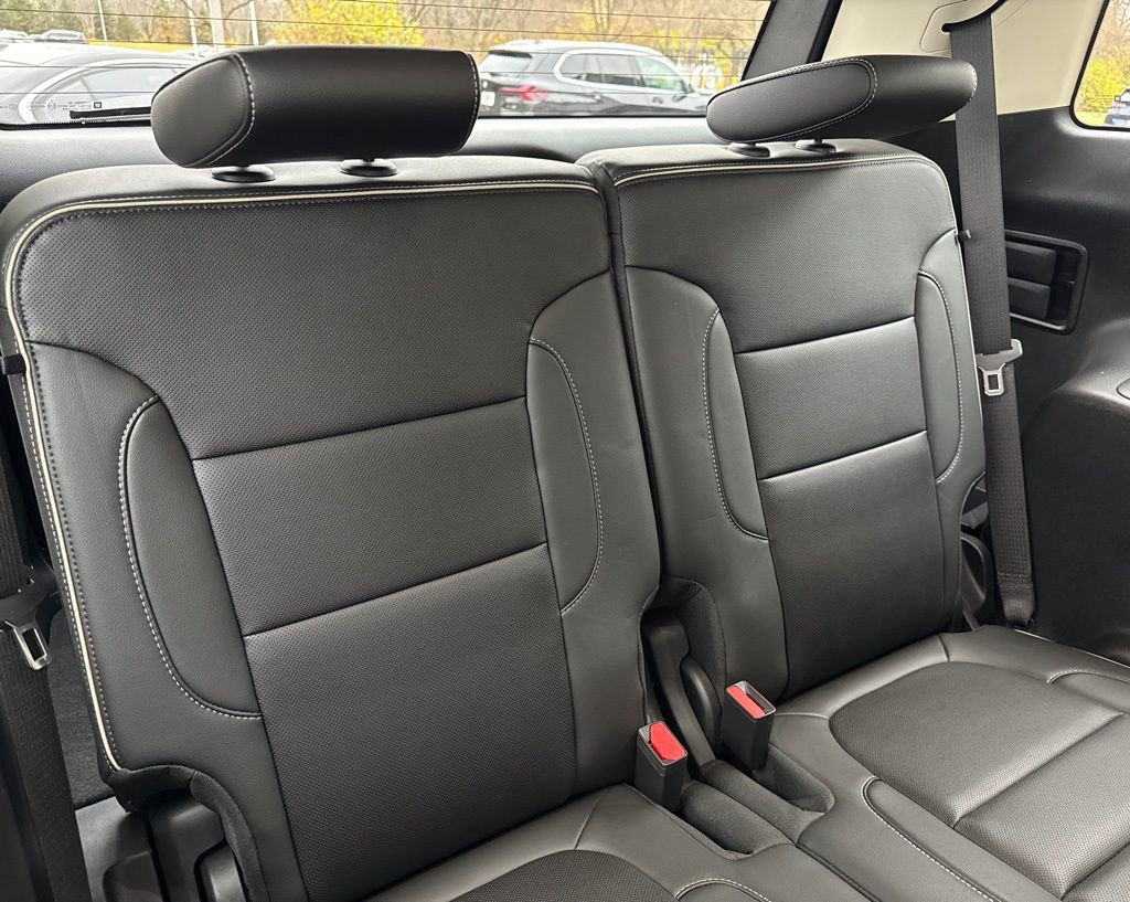 Used 2023 GMC Acadia Denali image 29