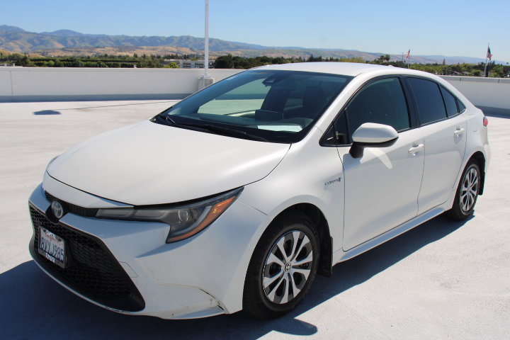 Used 2021 Toyota Corolla LE w/ Carpet Mat Package (TMS) image 6
