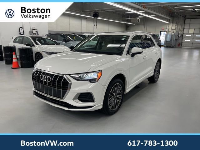 Used 2022 Audi Q3 2.0T Premium w/ Convenience Package
