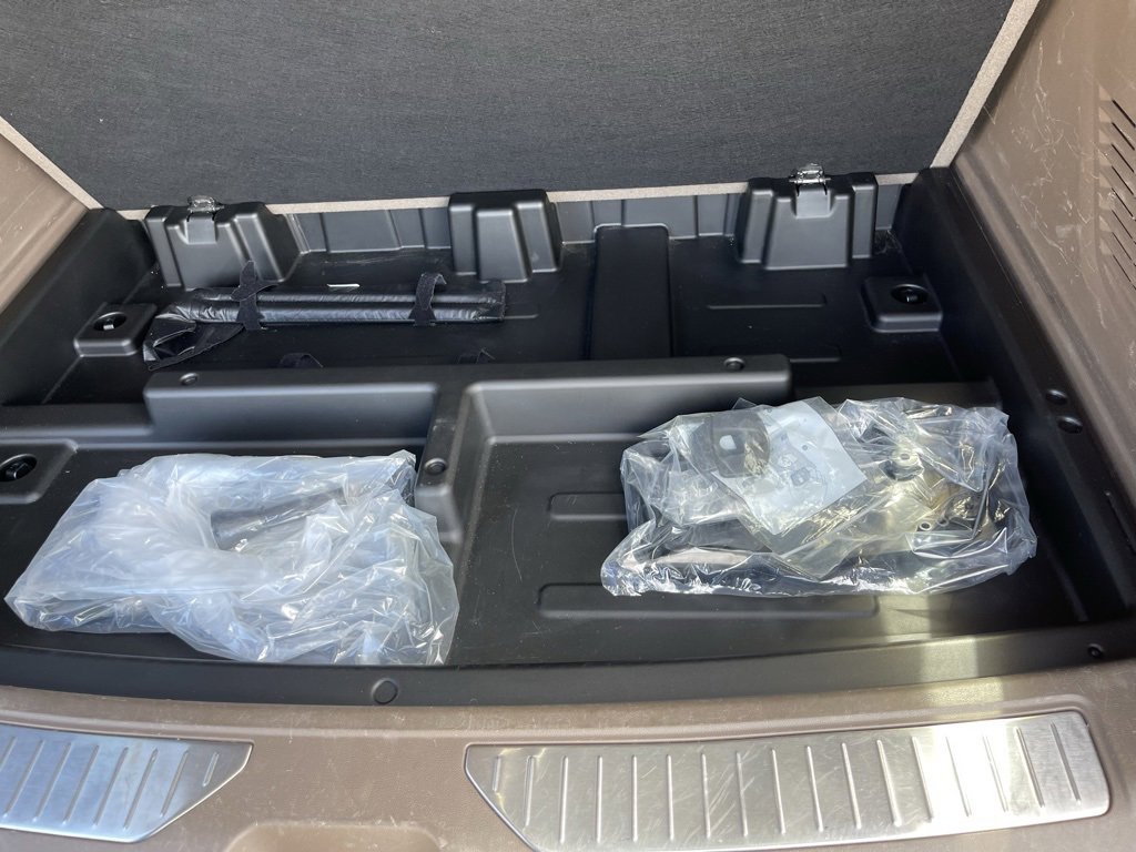 Used 2023 GMC Yukon XL Denali w/ Max Trailering Package image 35