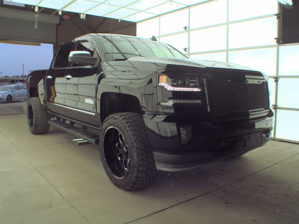 Used 2017 Chevrolet Silverado 1500 High Country image 1