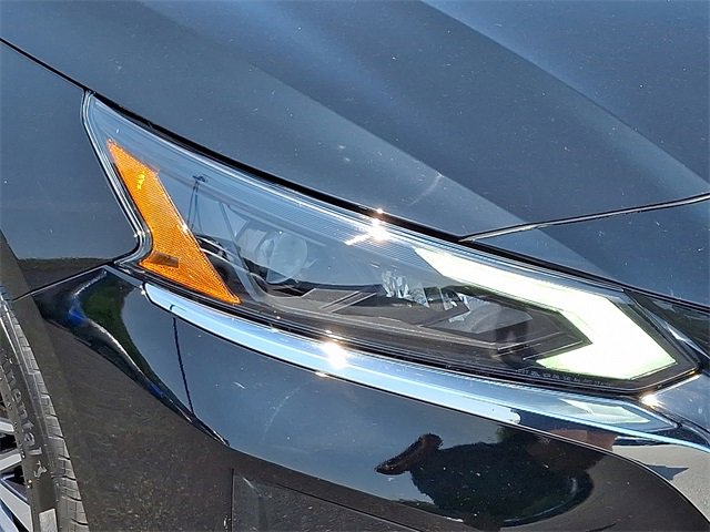 Used 2023 Nissan Altima 2.5 SV w/ SV Premium Package image 9