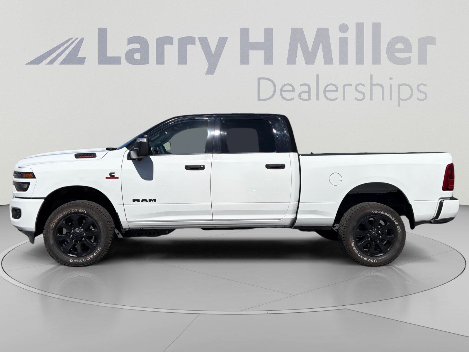New 2026 RAM 2500 Big Horn AWD/4WD image 2
