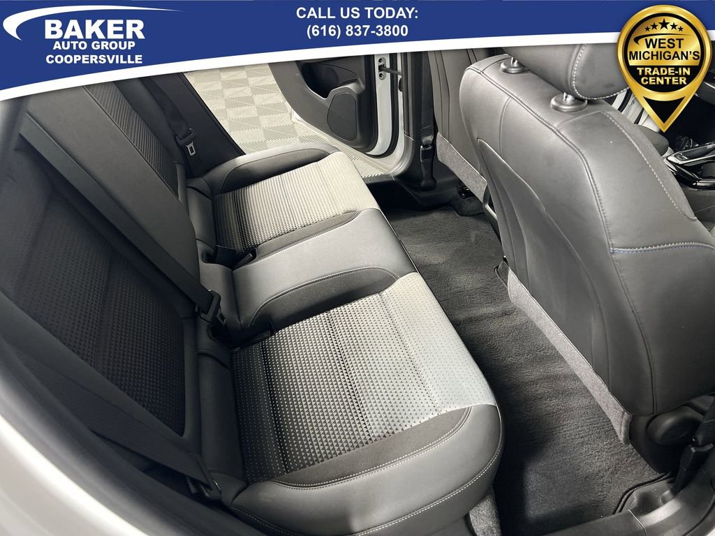 Certified 2024 Chevrolet Trax LT w/ Driver Confidence Package image 26