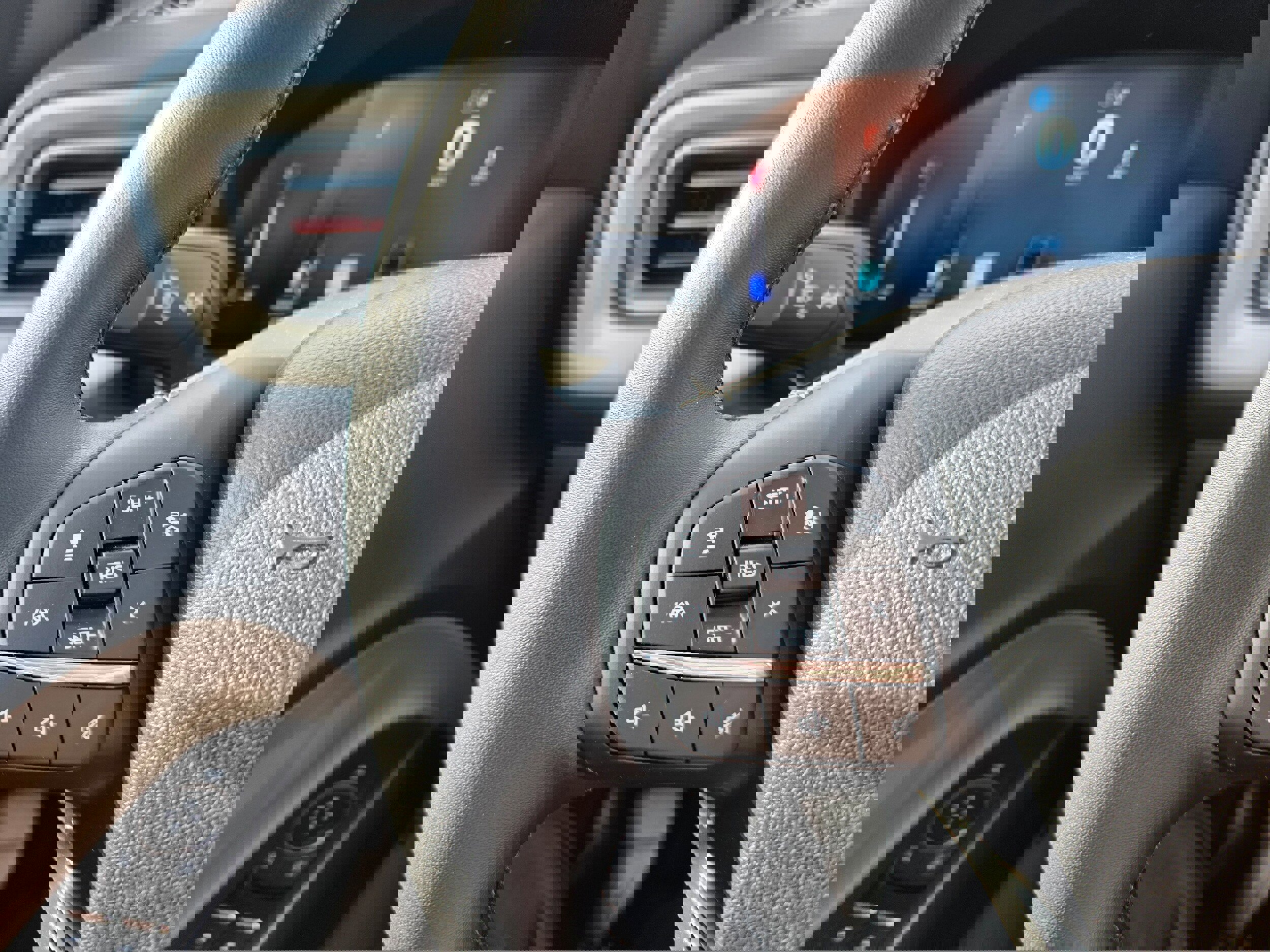 New 2026 Ford Maverick Lariat w/ 4K Tow Package image 23