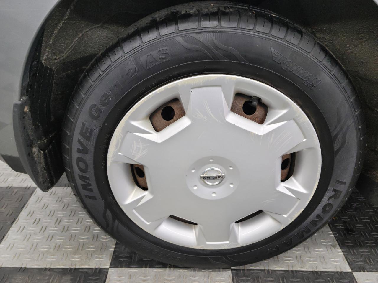 Used 2009 Nissan Versa 1.8 S w/ PWR Pkg FWD image 20