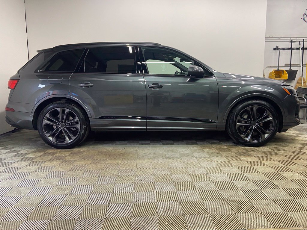 New 2026 Audi Q7 3.0T Prestige AWD/4WD image 3