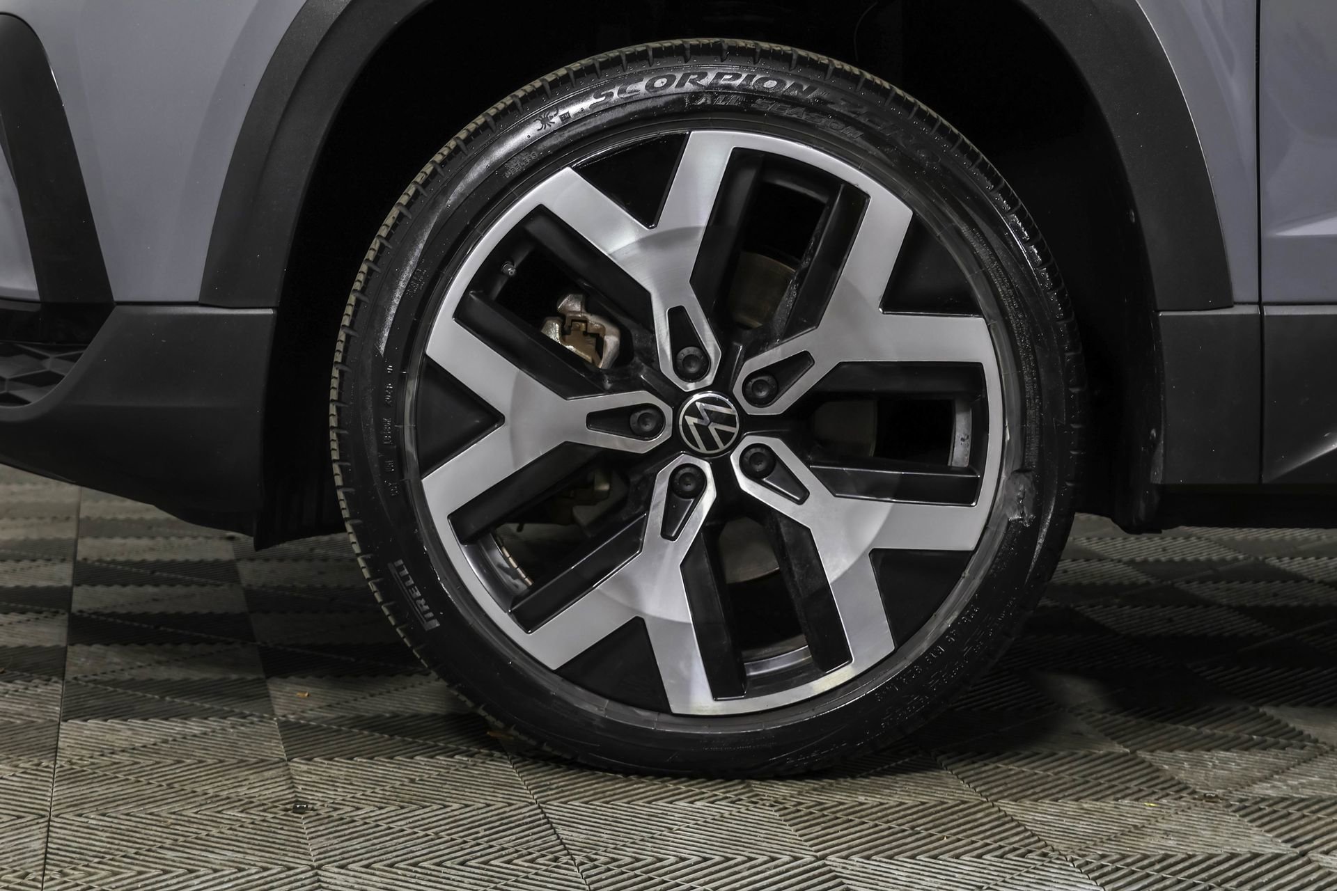 Used 2022 Volkswagen Taos SEL image 20