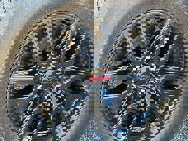 Used 2024 GMC Sierra 1500 Elevation w/ Elevation Premium Package image 12