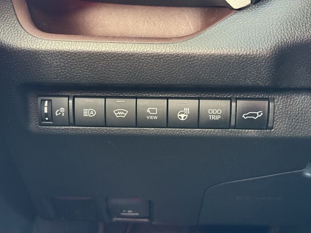 Used 2024 Toyota RAV4 Limited w/ Advanced Technology Package FWD image 22