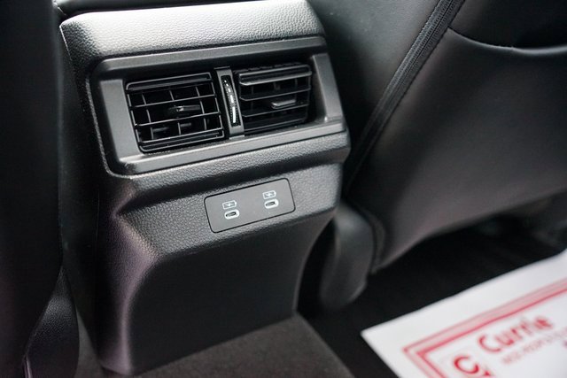 Used 2024 Honda Accord Touring image 9