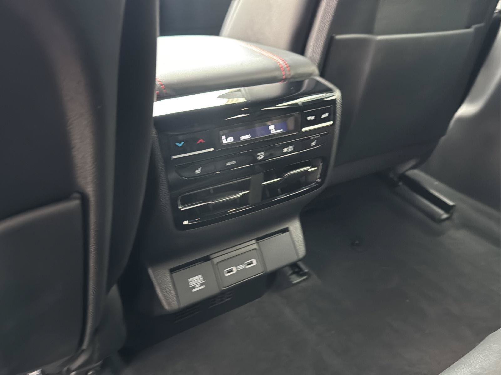 Used 2024 Acura MDX A-Spec AWD/4WD image 18