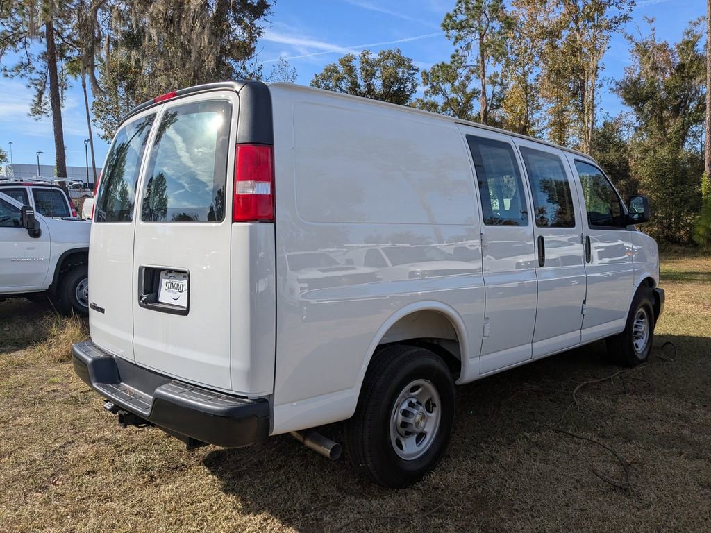 New 2025 Chevrolet Express 2500 w/ Driver Convenience Package image 4