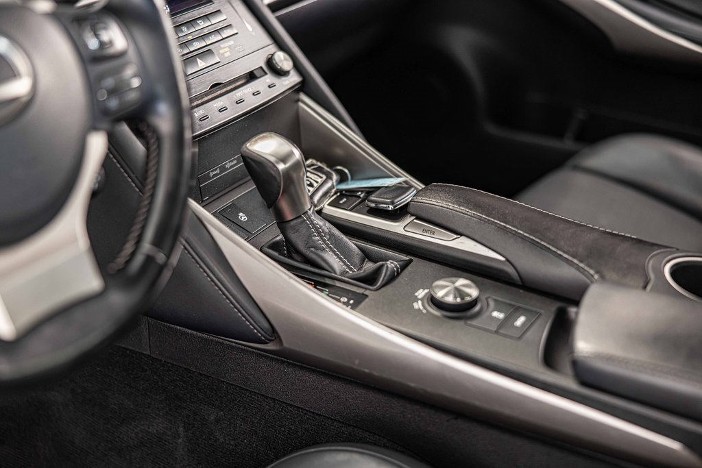 Used 2017 Lexus IS 300 AWD image 21