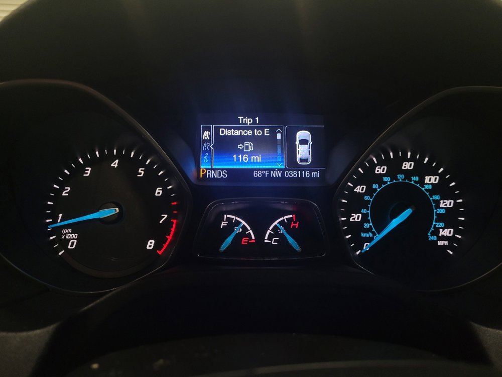 Used 2014 Ford Focus Titanium image 23