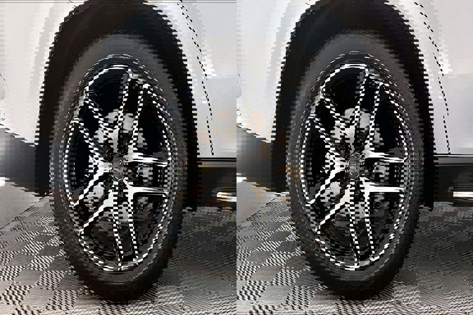 Used 2022 Mercedes-Benz GLE 53 AMG 4MATIC image 8